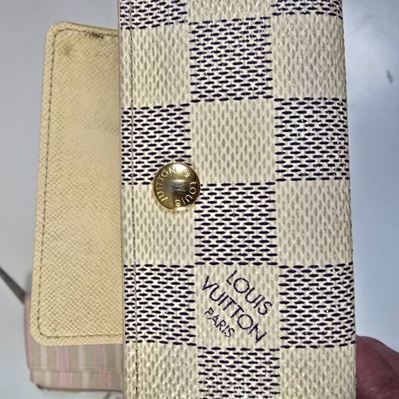 Louis Vuitton Damier Azur 4 Key Holder case - Picture 3 of 9